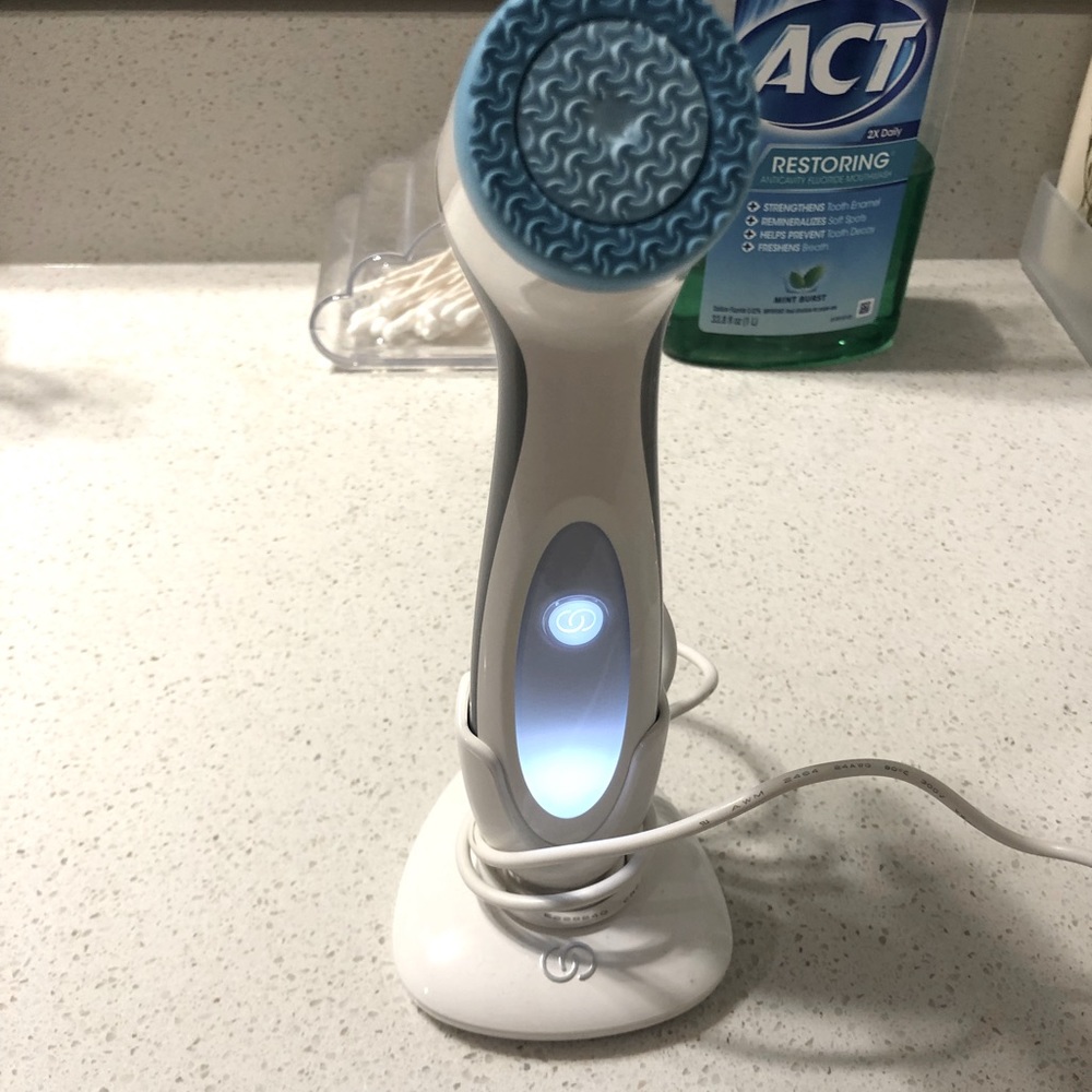 Nu Skin ageLOC LumiSpa Device